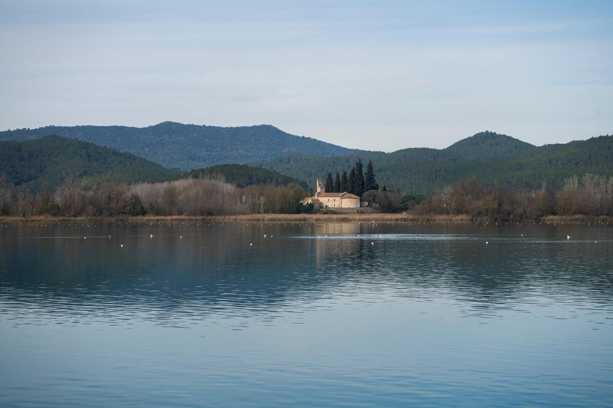 Apartaments La Carpa Banyoles Exterior photo