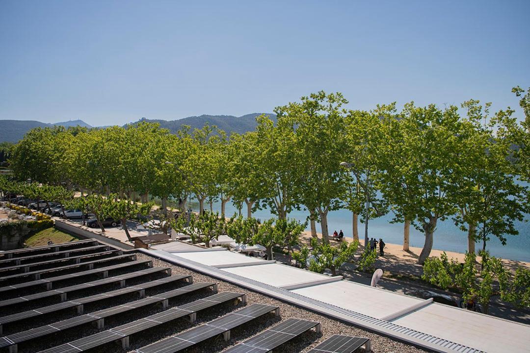 Apartaments La Carpa Banyoles Exterior photo
